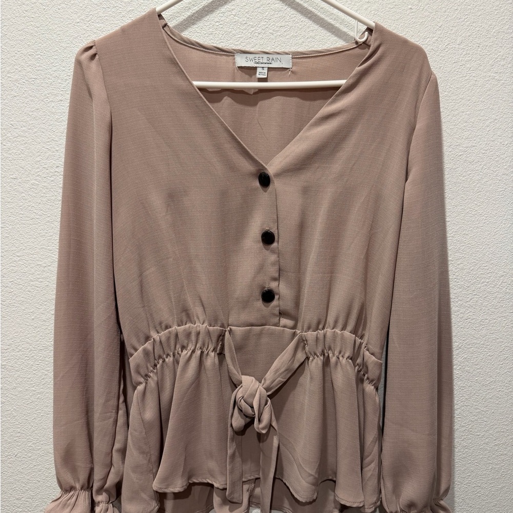 Sweet Rain Mauve-Taupe Long Sleeve V-Neck Peplum Top